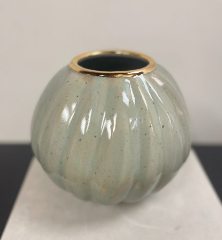 Vase IX 2024